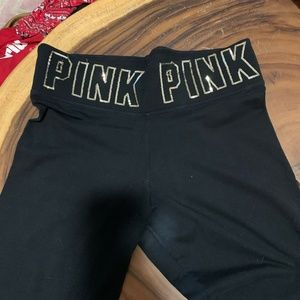 2 Pairs of Original VS Pink Leggings, L